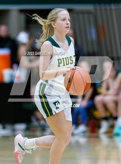 Thumbnail 3 in Lincoln Southwest @ Pius X photogallery.