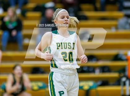 Thumbnail 3 in Lincoln Southwest @ Pius X photogallery.