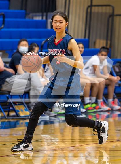 Thumbnail 1 in Lynbrook vs. Carlmont (Newark Optimist Club Holiday Classic) photogallery.