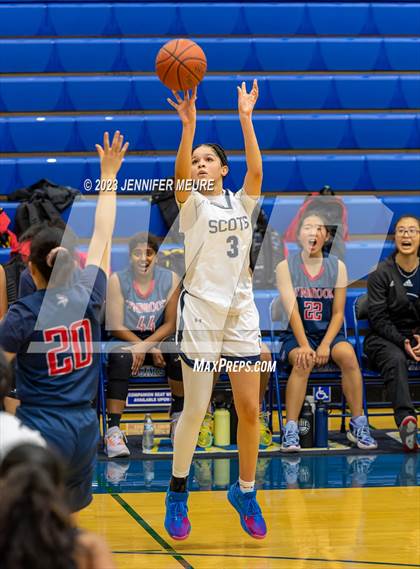 Thumbnail 3 in Lynbrook vs. Carlmont (Newark Optimist Club Holiday Classic) photogallery.