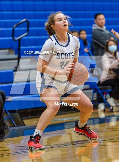 Thumbnail 1 in Lynbrook vs. Carlmont (Newark Optimist Club Holiday Classic) photogallery.