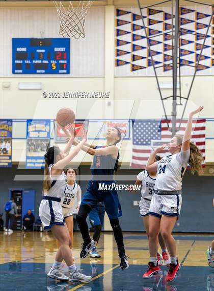 Thumbnail 2 in Lynbrook vs. Carlmont (Newark Optimist Club Holiday Classic) photogallery.