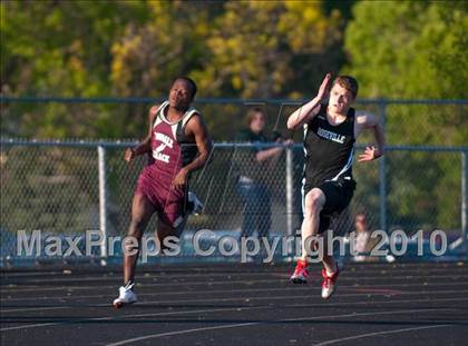 Thumbnail 2 in True Team Section 6AAA (Boys and Girls 200m Dash) photogallery.