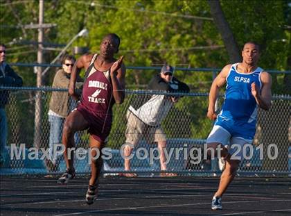 Thumbnail 2 in True Team Section 6AAA (Boys and Girls 200m Dash) photogallery.