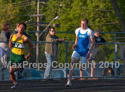 Thumbnail 2 in True Team Section 6AAA (Boys and Girls 200m Dash) photogallery.