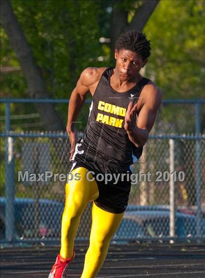 Thumbnail 2 in True Team Section 6AAA (Boys and Girls 200m Dash) photogallery.