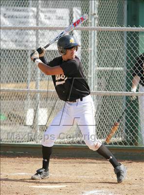 Thumbnail 2 in Santana vs. Mission Bay (CIF SDS Playoffs) photogallery.