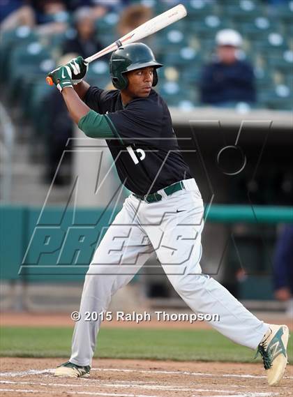 Thumbnail 2 in De La Salle vs. Elk Grove @ Raley Field photogallery.