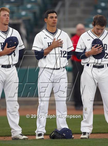 Thumbnail 3 in De La Salle vs. Elk Grove @ Raley Field photogallery.