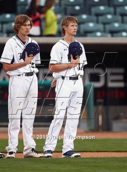 Thumbnail 3 in De La Salle vs. Elk Grove @ Raley Field photogallery.