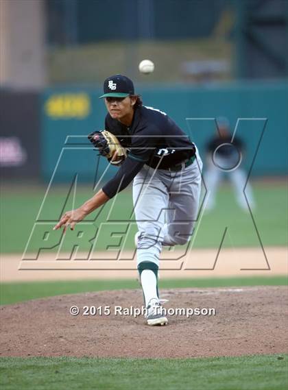 Thumbnail 1 in De La Salle vs. Elk Grove @ Raley Field photogallery.