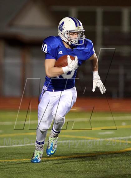 Thumbnail 2 in Central vs Andover (KSHSAA 5A Regional Playoff) photogallery.