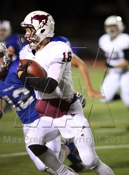 Thumbnail 2 in Central vs Andover (KSHSAA 5A Regional Playoff) photogallery.