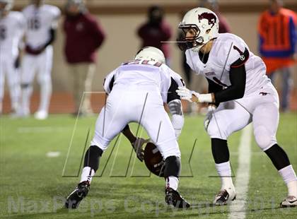 Thumbnail 2 in Central vs Andover (KSHSAA 5A Regional Playoff) photogallery.