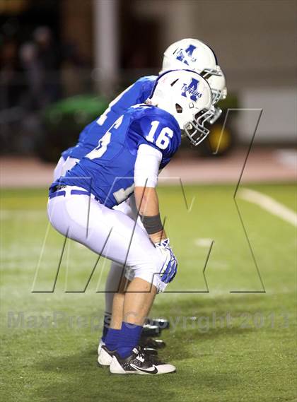 Thumbnail 1 in Central vs Andover (KSHSAA 5A Regional Playoff) photogallery.