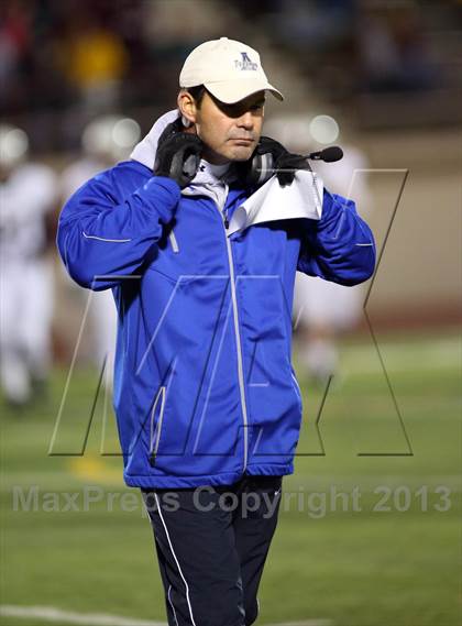 Thumbnail 1 in Central vs Andover (KSHSAA 5A Regional Playoff) photogallery.
