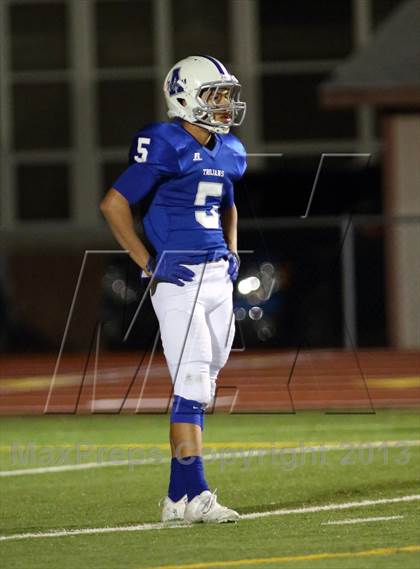 Thumbnail 3 in Central vs Andover (KSHSAA 5A Regional Playoff) photogallery.