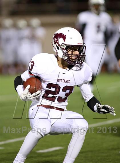 Thumbnail 2 in Central vs Andover (KSHSAA 5A Regional Playoff) photogallery.