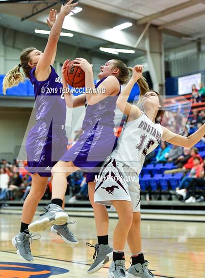 Thumbnail 3 in Perryville vs. Booneville photogallery.