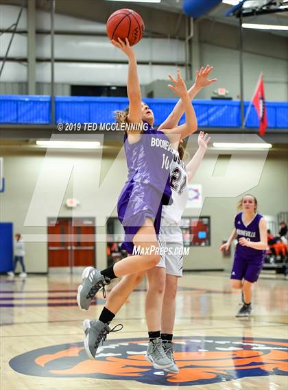 Thumbnail 2 in Perryville vs. Booneville photogallery.