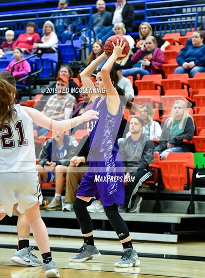 Thumbnail 2 in Perryville vs. Booneville photogallery.
