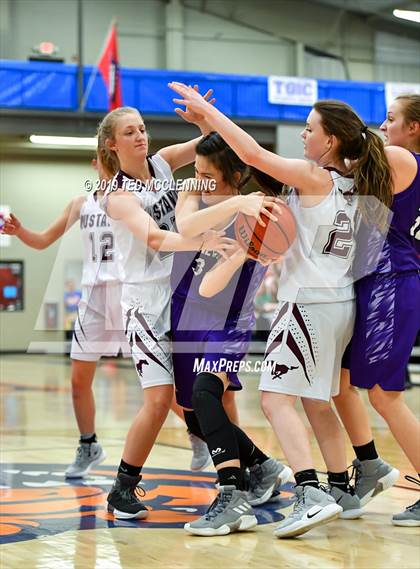 Thumbnail 2 in Perryville vs. Booneville photogallery.
