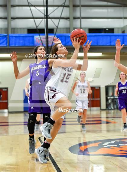 Thumbnail 2 in Perryville vs. Booneville photogallery.
