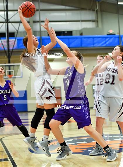 Thumbnail 2 in Perryville vs. Booneville photogallery.