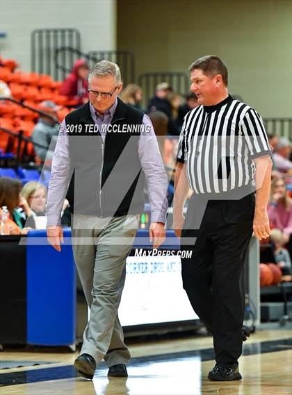 Thumbnail 2 in Perryville vs. Booneville photogallery.