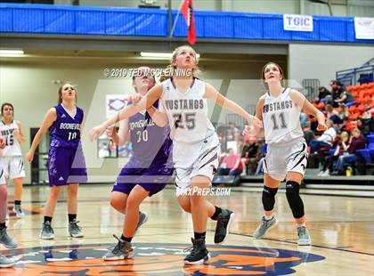 Thumbnail 2 in Perryville vs. Booneville photogallery.