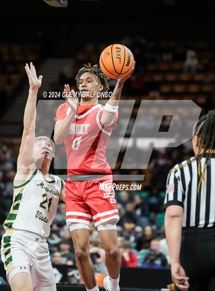 Thumbnail 1 in Smoky Hill vs Mountain Vista (CHSAA 6A Great 8) photogallery.