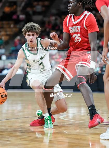 Thumbnail 2 in Smoky Hill vs Mountain Vista (CHSAA 6A Great 8) photogallery.