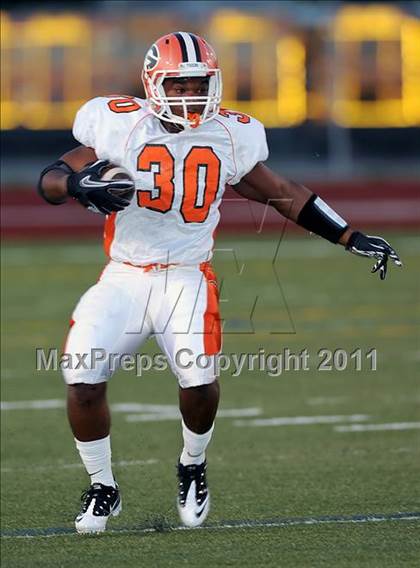 Thumbnail 2 in Grissom @ Lee photogallery.