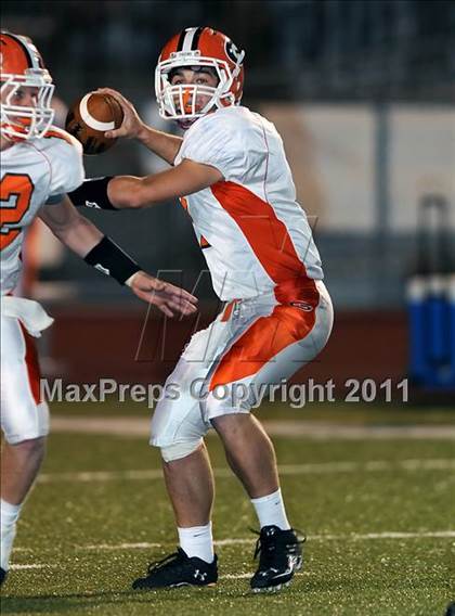 Thumbnail 1 in Grissom @ Lee photogallery.