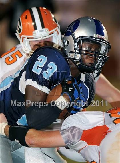 Thumbnail 2 in Grissom @ Lee photogallery.