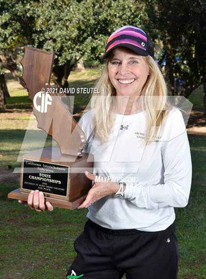 Thumbnail 2 in CIF State Cross Country Championships (Boys Awards) photogallery.