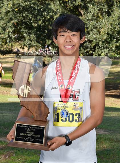 Thumbnail 1 in CIF State Cross Country Championships (Boys Awards) photogallery.