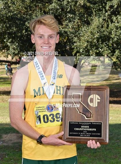 Thumbnail 1 in CIF State Cross Country Championships (Boys Awards) photogallery.