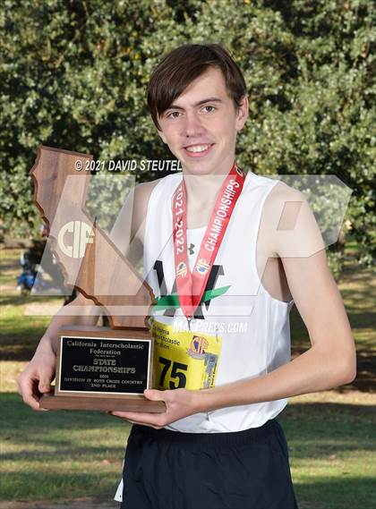 Thumbnail 1 in CIF State Cross Country Championships (Boys Awards) photogallery.