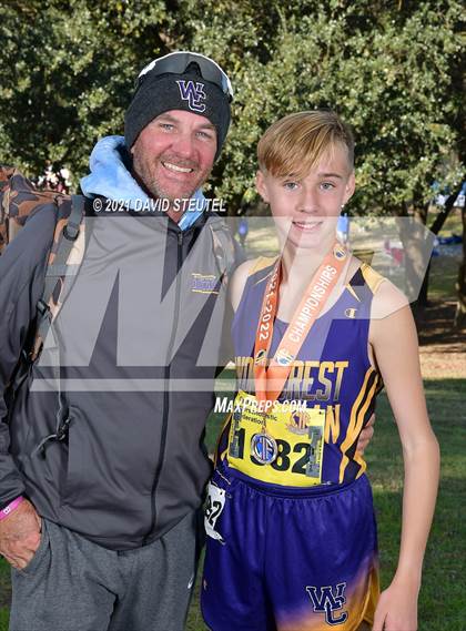 Thumbnail 1 in CIF State Cross Country Championships (Boys Awards) photogallery.