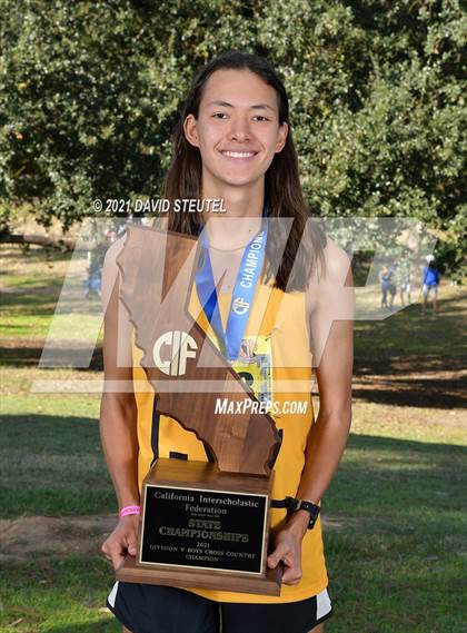 Thumbnail 1 in CIF State Cross Country Championships (Boys Awards) photogallery.