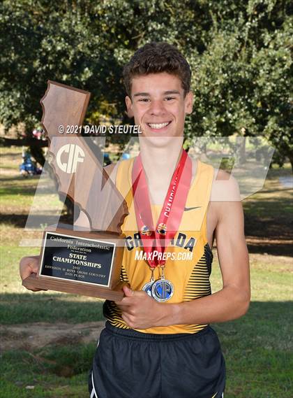 Thumbnail 1 in CIF State Cross Country Championships (Boys Awards) photogallery.