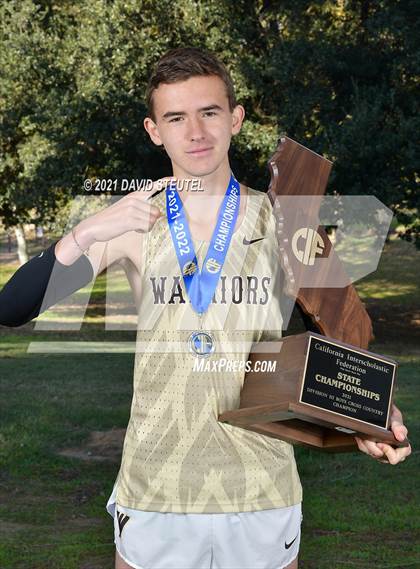Thumbnail 3 in CIF State Cross Country Championships (Boys Awards) photogallery.