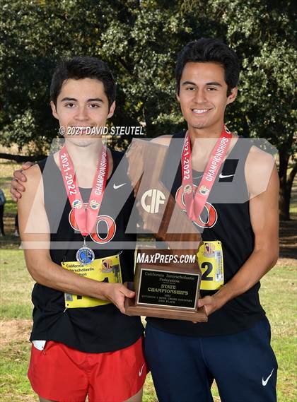 Thumbnail 2 in CIF State Cross Country Championships (Boys Awards) photogallery.