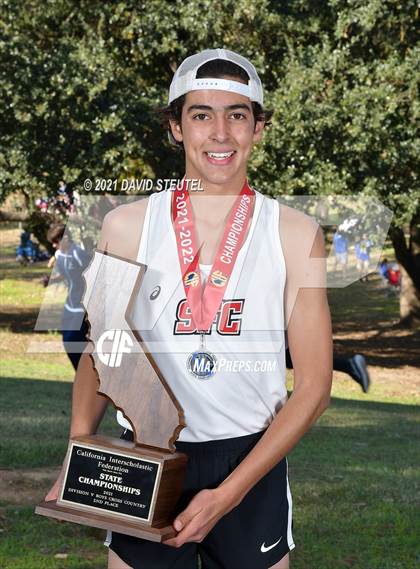 Thumbnail 1 in CIF State Cross Country Championships (Boys Awards) photogallery.