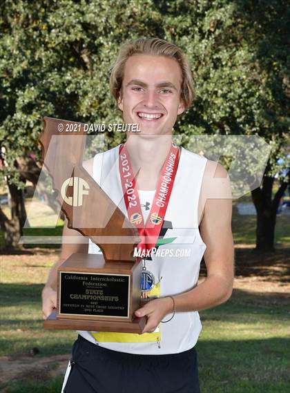 Thumbnail 1 in CIF State Cross Country Championships (Boys Awards) photogallery.