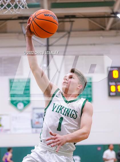 Thumbnail 3 in Queen Creek vs. Sunnyslope (Hoopsgiving Tournament) photogallery.