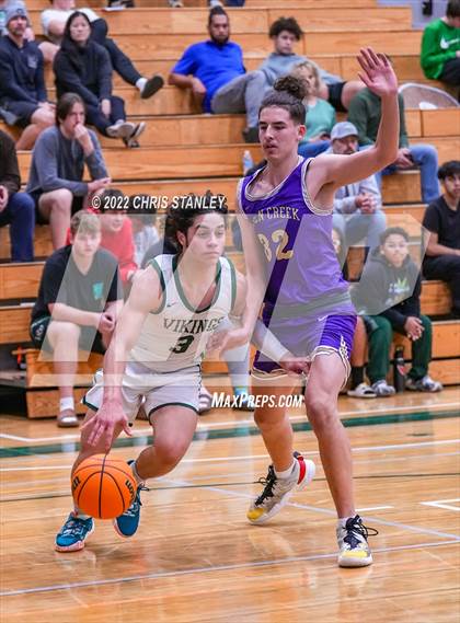 Thumbnail 3 in Queen Creek vs. Sunnyslope (Hoopsgiving Tournament) photogallery.