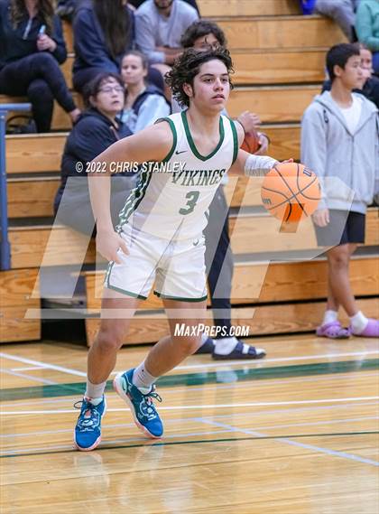 Thumbnail 3 in Queen Creek vs. Sunnyslope (Hoopsgiving Tournament) photogallery.