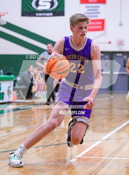 Thumbnail 3 in Queen Creek vs. Sunnyslope (Hoopsgiving Tournament) photogallery.